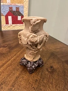 Vintage Small Carved Asian Soapstone Footed Vase Flowers 4 3/4” - Picture 1 of 4