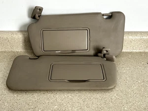 04-09 Kia Spectra Driver Sun Visor Mirror Left Right RH LH Passenger Beige OEM - Picture 1 of 4