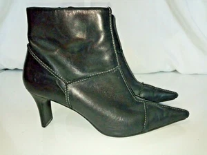 AK ANNE KLEIN IFLEX SZ 6 1/2 BLACK LEATHER ZIP ANKLE PUMPS WOMEN Booties  MS B-2 - Picture 1 of 11