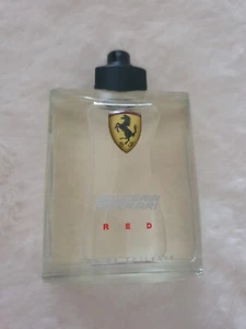 Ferrari Red - Foto 1 di 1