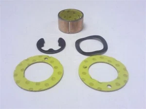 TRIUMPH STAG STEERING COLUMN BUSH & THRUST KIT LOWER THROUGH BULKHEAD (152552K) - Picture 1 of 1