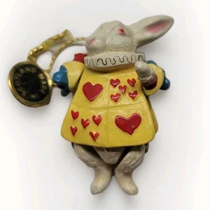 Vintage WHITE RABBIT HERALD Hantel viktorianische Miniatur verbunden Zinn hergestellt in Schottland - Bild 1 von 8