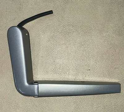 Brazo limpiaparabrisas de faros derecho Mercedes-Benz - 126-820-58-44 - para 300SE, 300SEL y más Foto 1 de 4