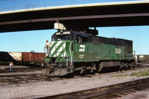Brandneu Burlington Northern 5321 Twin Cities Gebiet 1978 Kodachrome Zug Folie - Bild 1 von 1