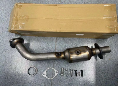 CATALYTIC CONVERTER For HONDA ELEMENT 2.4L 2006 2009 2010 2011 FRONT DIRECT FIT* - Image 1 of 4