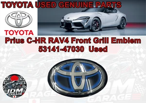 Toyota Genuine Prius C-HR RAV4 Front Grill Emblem 53141-47030 Used - Foto 1 di 9