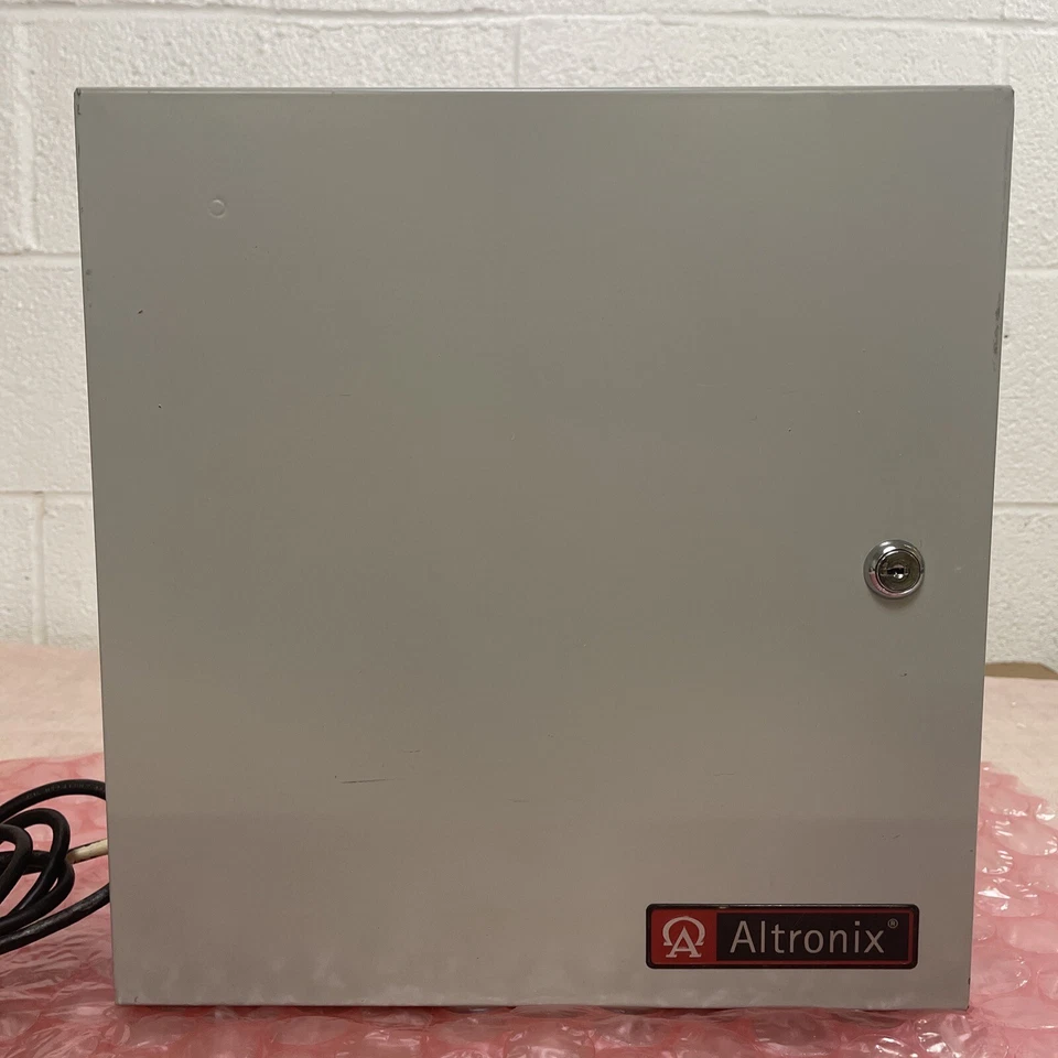 Nice ALTRONIX ALTV2416ULX CCTV CCTV Camera & Accessory Power Supply! - Image 1 of 4