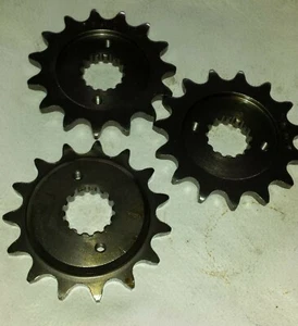DUCATI 750 PASO/SPORT FRONT SPROCKETS - Bild 1 von 1