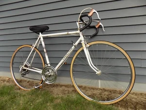 1970s CHIORDA MENS ITALIAN 10-SPEED ROAD BIKE RACING PEUGEOT VINTAGE - Picture 1 of 24