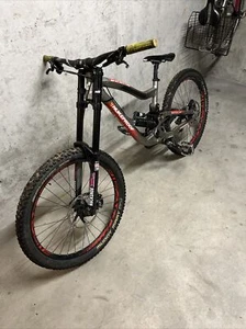downhill bike gebraucht - Bild 1 von 4