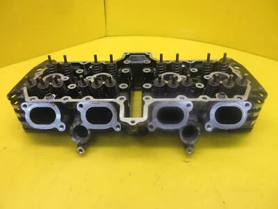 OEM 1986 1987 YAMAHA FAZER FZX700 ENGINE TOP END CYLINDER HEAD & VALVES ASSEMBLY - Image 1 of 4