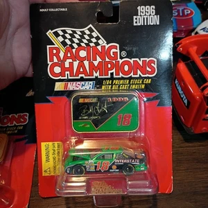 Nascar pressofuso auto & emblema 1:64 1997 edizione Racing Champions #18 Bobby Labonte - Foto 1 di 2