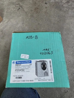 Telemecanique ATV31H075N4 Altivar 31 accionamiento de velocidad variable 0,75 kW 1 HP 380/500 v Foto 1 de 3