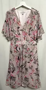 Forever New Curve Midi Wrap Cocktail Dress Size 20 Pink Floral Flutter Slv NEW - Picture 1 of 14