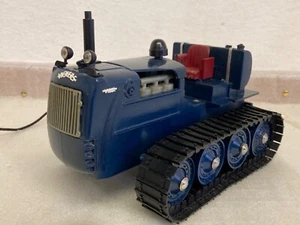Tractor sobre orugas Vickers Vigor producto Victory Industries escala 1/16 tractor - Imagen 1 de 23