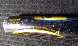 Louisville Slugger Baseball Bat 28" 22 oz 2 1/4 inch barrel - Picture 1 of 14