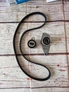 Dayco KTB153 Engine Timing Cam Belt Kit Pulley Tensioner FITS VOLVO 840 RENAULT - Picture 1 of 8