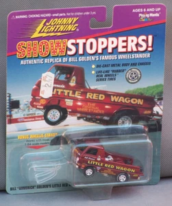 1997 Johnny Lightning Show Stoppers 1:64 Bill Maverick Golden's Little Red Wagon - Picture 1 of 2