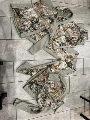 Cabelas Outfit her Ladies 4 Piece Hunting Pants Jackets Etc Size XS - Image 1 of 4