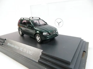 1:87 Busch Mercedes Benz ML 55 AMG grün #9880 - Bild 1 von 6