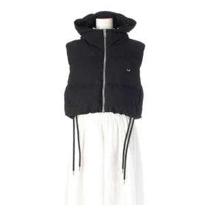 MONCLER Willow Camille Reign Smith 24 años ALEXI Capucha Recortada Chaleco Sho... - Imagen 1 de 16