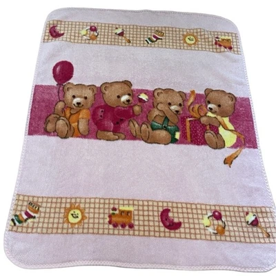 Manta de bebé de felpa de oso rosa de colección globo sonajero tiro grueso en zig zag 42x53 Foto 1 de 4