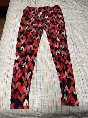 Leggings Lularoe TC Negro Rosa y Rojo Patrón Corazón Foto 1 de 4