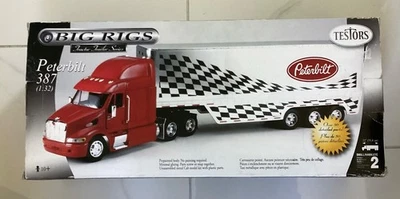 TESTORS 1/32 RED PETERBILT 387 TRANSPORT TRUCK & VAN TRAILER MODEL KIT 660013 FS - Image 1 of 4