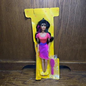 Mattel Disney’s Gobbo Notre Dame Esmeralda Costume da Bagno Bambola MOLTO RARA NRFB! - Foto 1 di 5