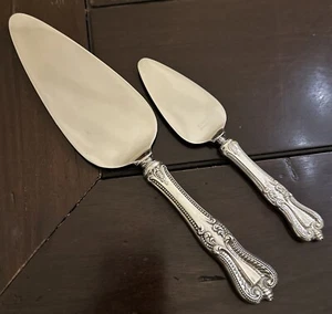 Old Colonial by Towle Sterling Silver Cake & Cheese Server - Picture 1 of 9