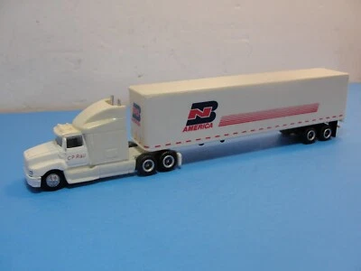 Vintage CP TRAIL N AMERICA 1995 Road Champs Trailer Truck Ford Aeromax 120 - Image 1 of 4