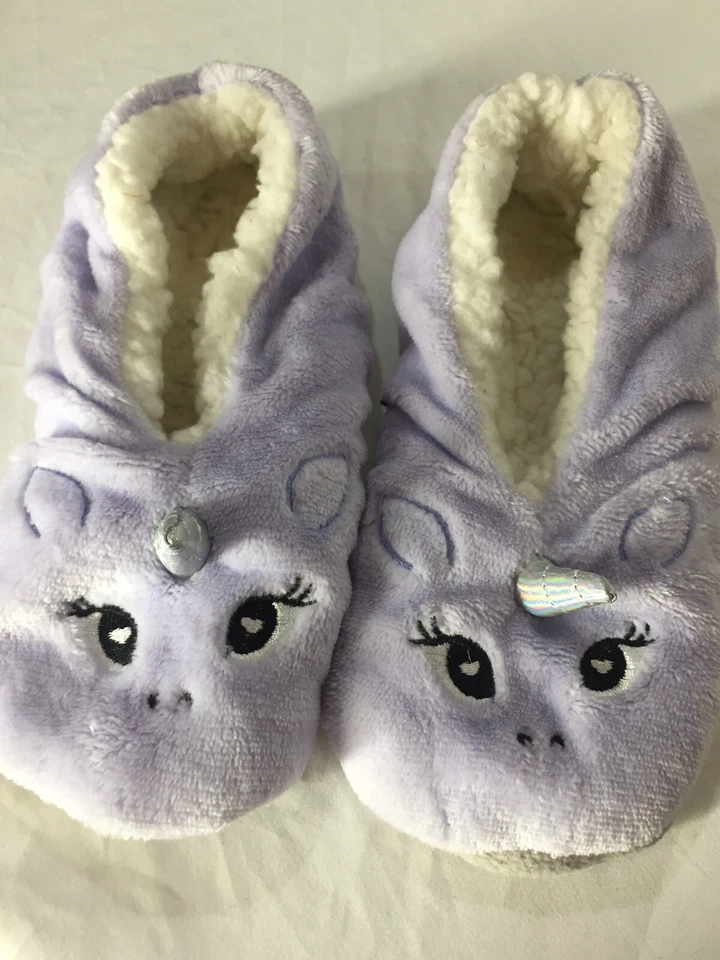 Calcetines slipper sherpa morados unicornio de 4 a 6 para mujer interiores nuevos sin etiquetas  Foto 1 de 3