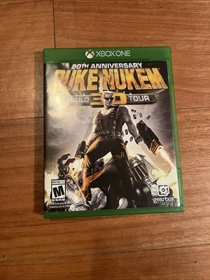 Duke Nukem 3D: 20th Anniversary World Tour GameStop exclusivo Microsoft Xbox One Foto 1 de 3