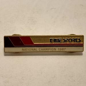 True Sports National Champion 1987 - Vintage Racing Automobile Pin Sammlerstück - Bild 1 von 2