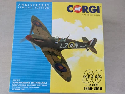 Corgi 1/72 Spitfire Mk.1 AA39211 - Image 1 of 4