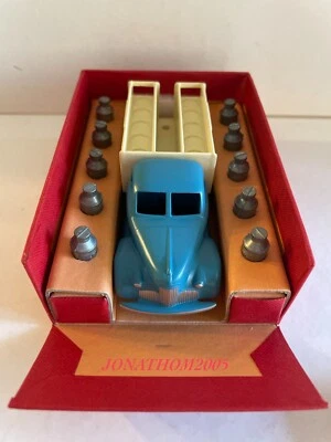 DAN TOYS 05 CIJ EUROPARC Camion Laitiero Studebaker Piattaforma Laitiera Nestlé - Immagine 1 di 4