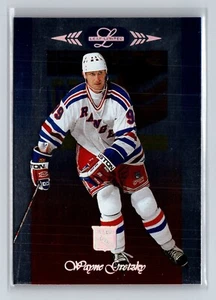 Wayne Gretzky 1996-97 Leaf Limited #7 - New York Rangers Salón de la fama - Imagen 1 de 3