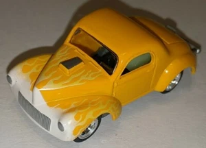 POLAR LIGHTS 1999 - YELLOW WITH FLAMES - 1940 WILLYS COUPE - GASSER (LOOSE) - Picture 1 of 5