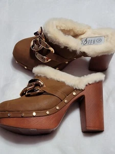 Women Rogue Dark Camel 7.5 Fur Covered Heels - Bild 1 von 6