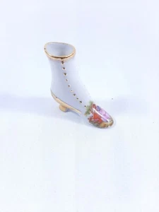 Limoges France Porcelain Ladies High Boot Shoe Ornament with Gold Gilt Trim - Foto 1 di 4