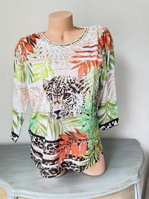 Alfred Dunner Cheetah Top S M L Tropical Leopard 3/4 Sleeve Tee T Shirt Palm - Image 1 of 4