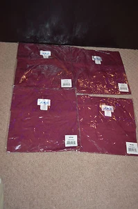 Lote de 4 Camisetas Médicas Pequeñas Unisex Hombres Mujeres Cuello en V V V V Vino AMS NUEVAS - Imagen 1 de 5