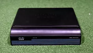 Cisco CISCO1941/K9 1941 Integrated Services Router IOS15 - 1 YrWty / TxInv - Zdjęcie 1 z 2