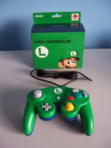Club Nintendo Luigi Gamecube Controller NEVER USED Jap CIB *Cheapest on eBay!* - Picture 1 of 1