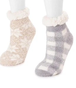 Muk luks Ladies 2 Pair Beige & Gray Short Cabin Socks one size 6-10 New - Picture 1 of 4