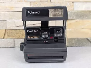 Vintage Polaroid One Step Auto Focus 600 Instant Film Camera With Strap ~ Tested - Picture 1 of 9
