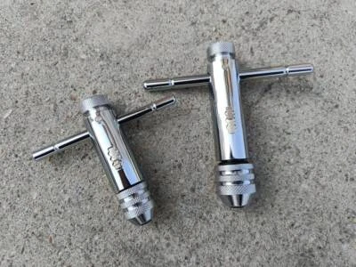 US Stock 2 Piezas Llave de Grifo con Mango en T de Trinquete, Soporte de Barra Ajustable Grifo de Trinquete Foto 1 de 4