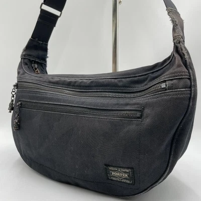 Bolso de hombro PORTER de nailon negro Foto 1 de 4