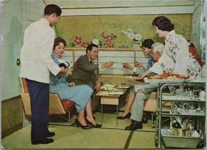 Postal de colección JAPAN AIR LINES 4x6" "KIKO-NO-MA Lounge of DC-8 Jet Courier" - Imagen 1 de 2