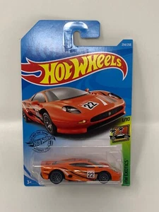 Hot Wheels 2019 #234 HW Exotics 1/10 JAGUAR XJ220 arancione con ruota a raggi in pizzo grigio - Foto 1 di 2